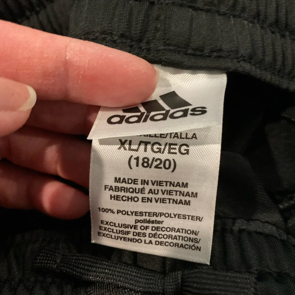 Adidas Sweatpants Boys SZ XL Black/White - Picture 4 of 4